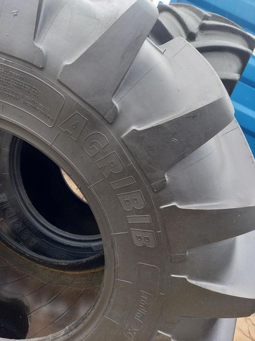 2x Opona używana przemysłowa 16.9-24 16.9R24 MICHELIN 1400zł(szt.) W5075