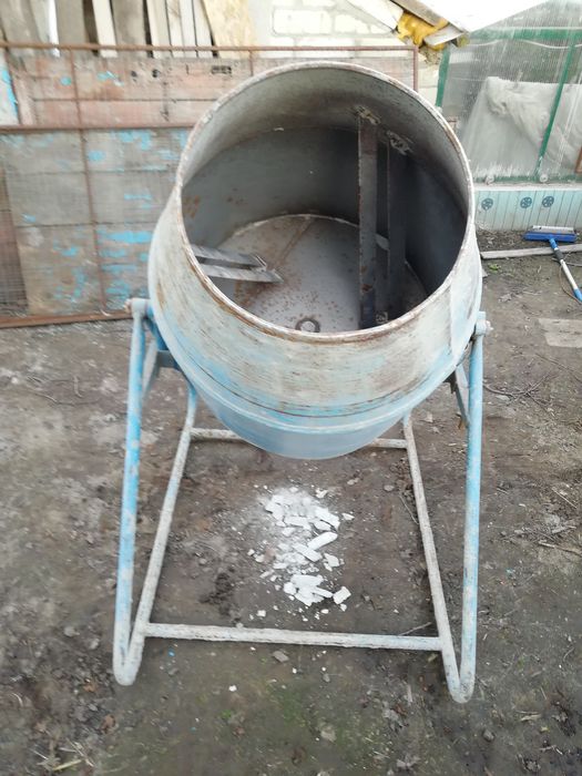Аренда бетономешалка 200 грн., сутки. Залог. Возможна доставка