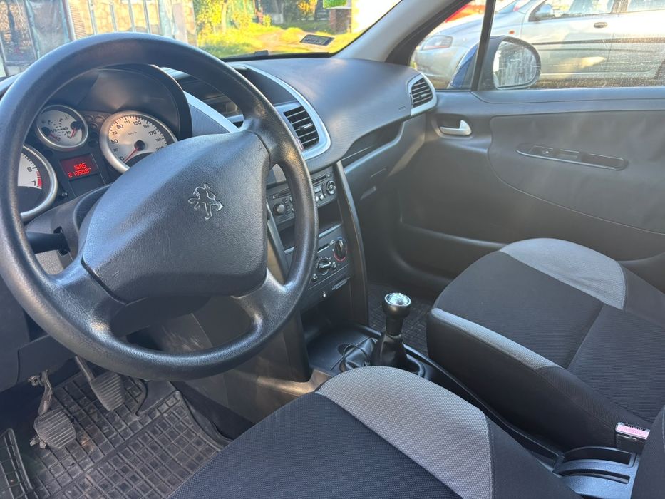 Peugeot 207 super stan