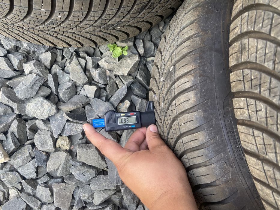 Резину Goodyear 8.5 мм в комплекті з дисками до ваг групи.резина