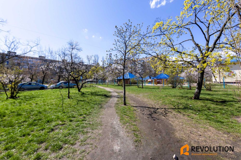Продаж 1 кім БЕЗ % вул. Героїв Полку Азов 3а м. Оболонь 10 хв пішки