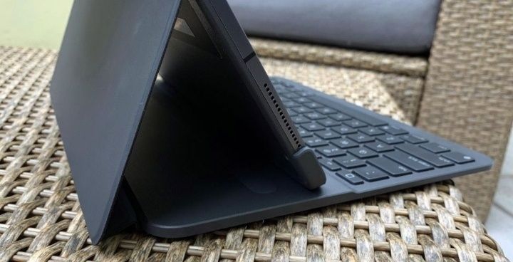 Logitech Slim Folio Pro for iPad Pro 11-inch