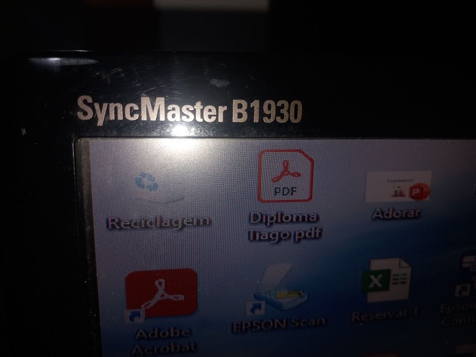 Monitor samsung  SYNC MASTER B1930 N444288818061004801