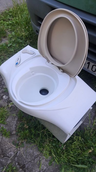Toaleta kasetowa Thetford C402 C