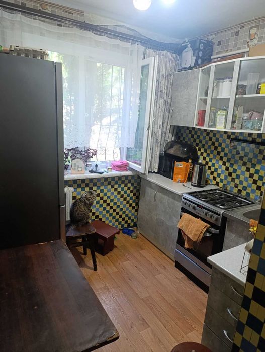 Продам двохкімнатну квартиру на Халаменюка 12 ЦЕНТР