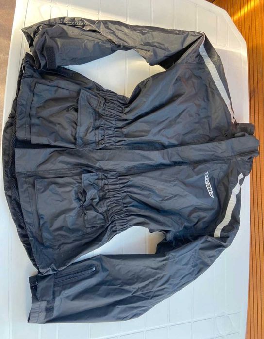 Fato completo impermeável, roupa de chuva
