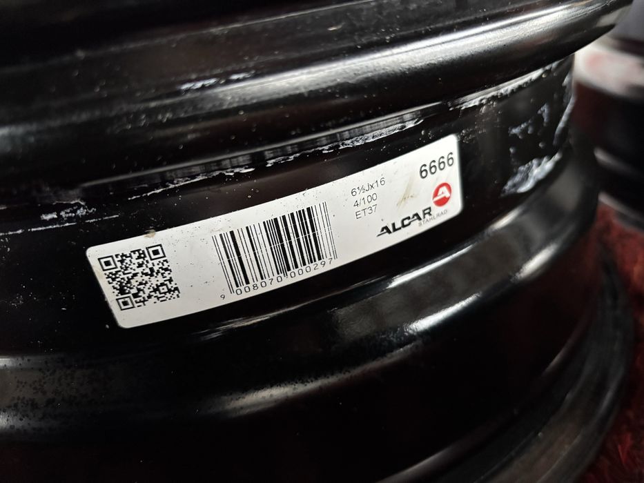 Original Renault Megan Scenik Zoe Clio Sandero R16 4x100