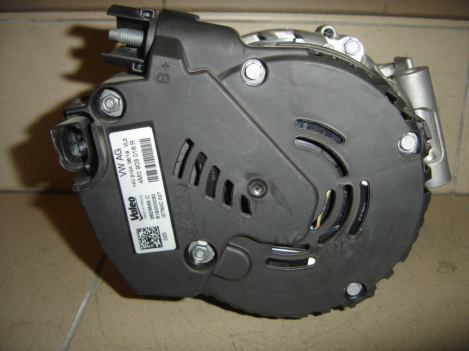 Alternator AUDI Q7 SQ7 quattro 55 Mild Hybrid e-tron 50 45              Start Stop