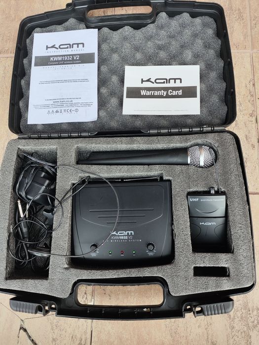 KAM KWM1932 V2  професійна двокнальна бездротова UHF-мікрофонна систем
