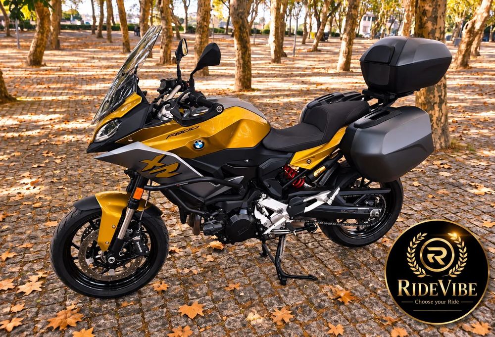 BMW F 900 XR