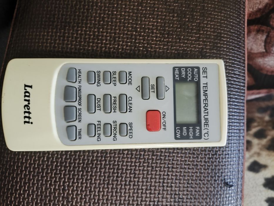 Продам кондиционер Laretti на запчасти