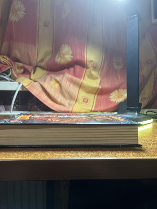 Книга «дарители»