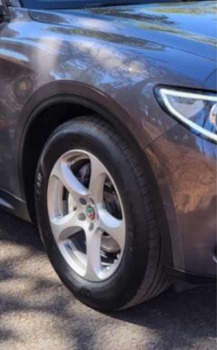 Jantes Alfa Romeo STELVIO pneus 235/60R18