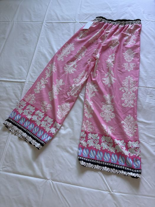 Calças pantalonas tons rosa, tamanho L (novas)
