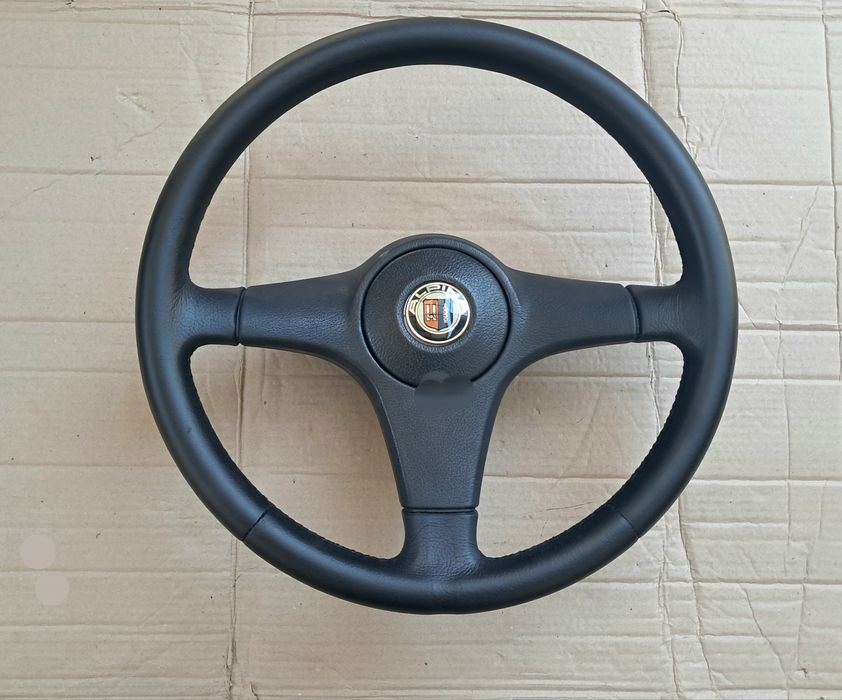 Руль bmw e30 e34 e32 e28 M3 M5 Alpina  m technic