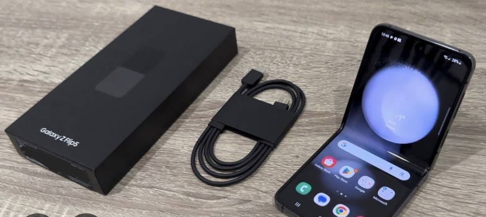 Samsung Z Flip 5 512GB Preto NOVO c/caixa, fatura e garantia