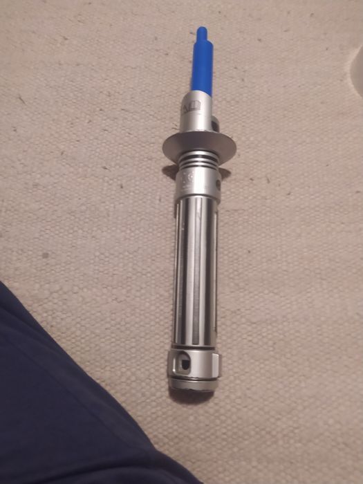 Light saber brinquedo Hasbro star wars 150 centímetros extensível  oferta dos portes de envio