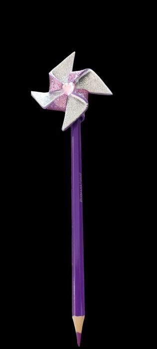 Lápis + ponteira pompom, etc