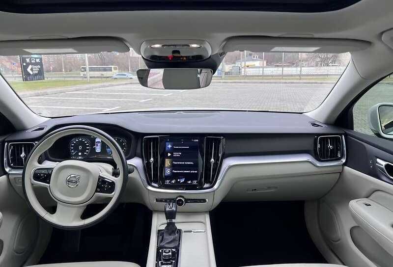 Volvo S60 Momentum 2020