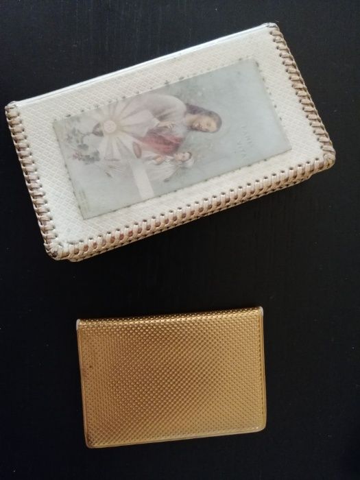 Livro de Missa de 1957 c capa entrançada e Oráculo de Nascimento de 71