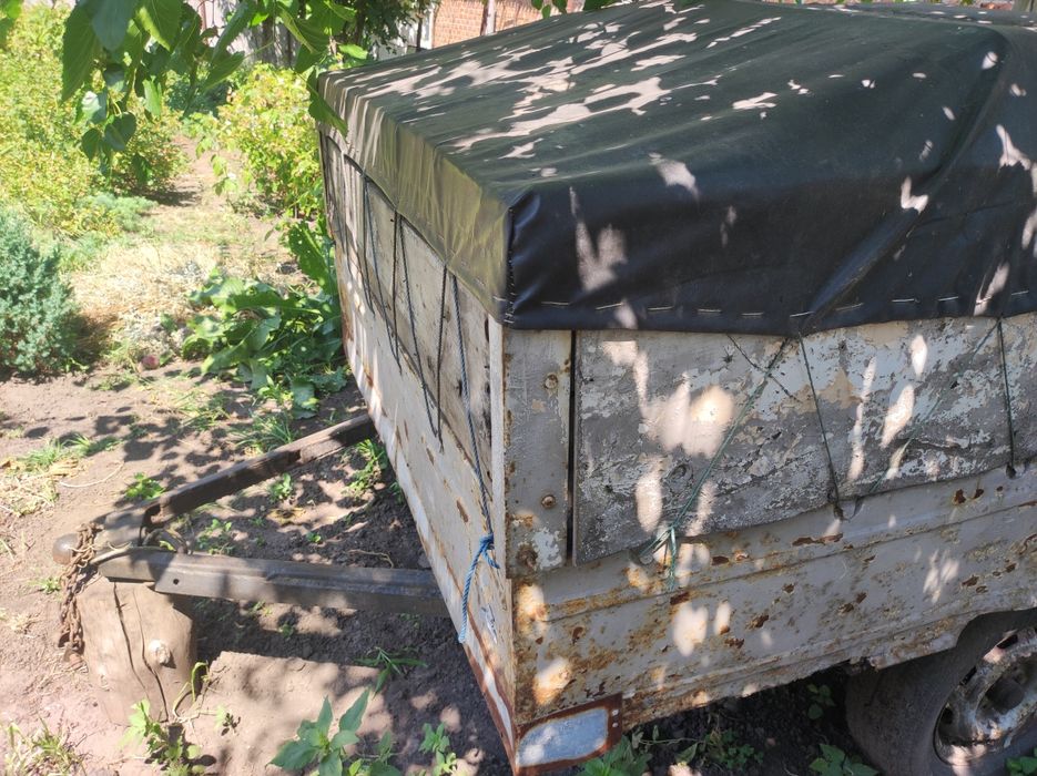 Продаётся легковой прицеп