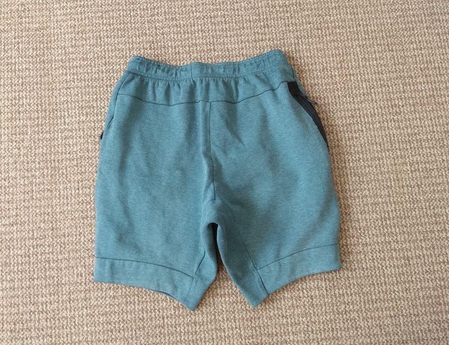 Nike Tech Fleece Short шорты свитшортс оригинал M
