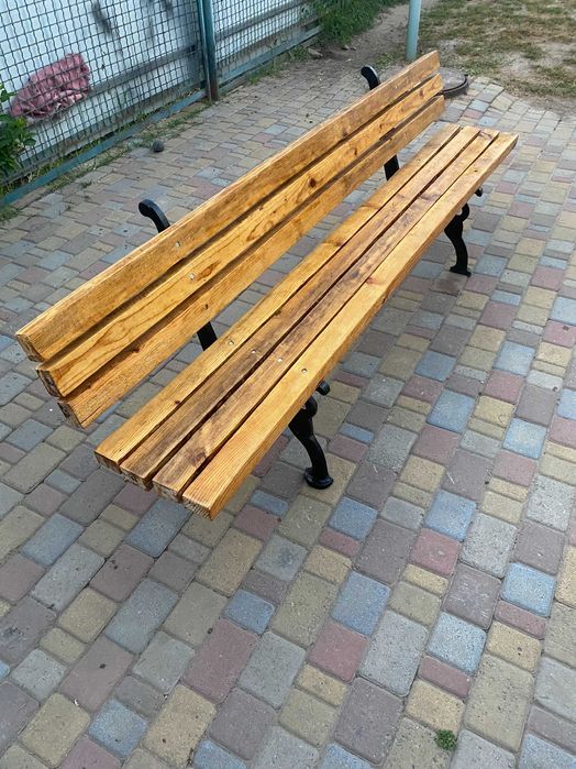 Лава садова ( дерево і чавун)