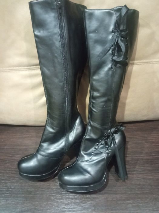 Взуття Demonia original розмір 39