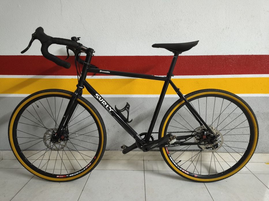 Bicicleta Surly Preamble