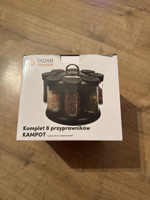 Komplet 8 przyprawników