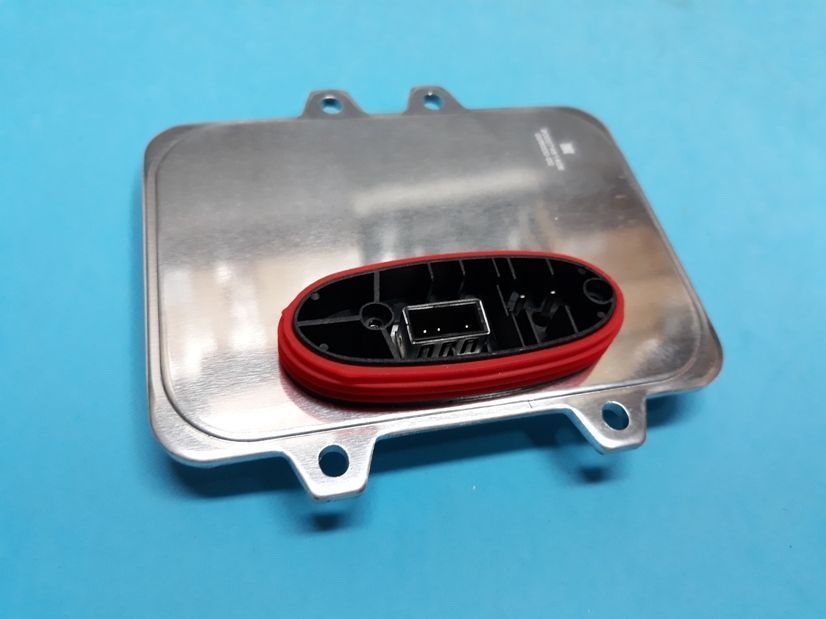 Balastro Hella 5DV 009 000 00  Bmw Vw Citroen  Mercedes etc..   NOVO