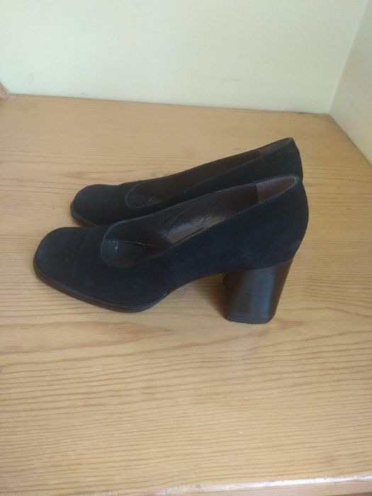 Sapatos estilo Betty boop todos pele, tamanho 37