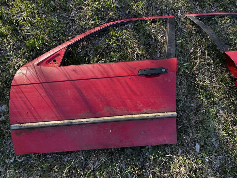 Maska, drzwi szyby błotniki klapy lampy Volkswagen Fiat Mercedes części do BMW E30 E46 E36 E 12 E 32 E23 E 12 E 10