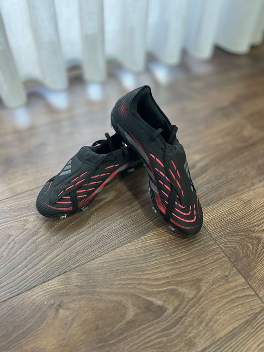 Predator Pro Ft Fg Cblack/Grefou/Lucred