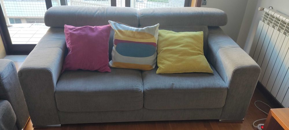 Sofá 2 lugares tecido