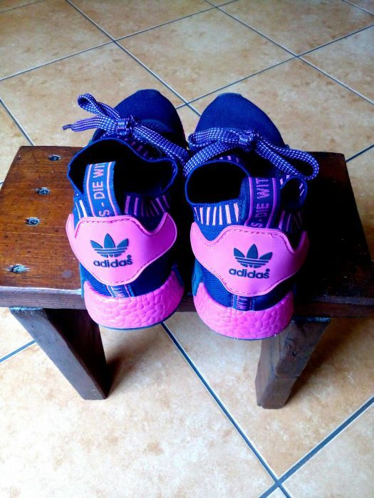 Adidas NMD_R1 granat fuksja