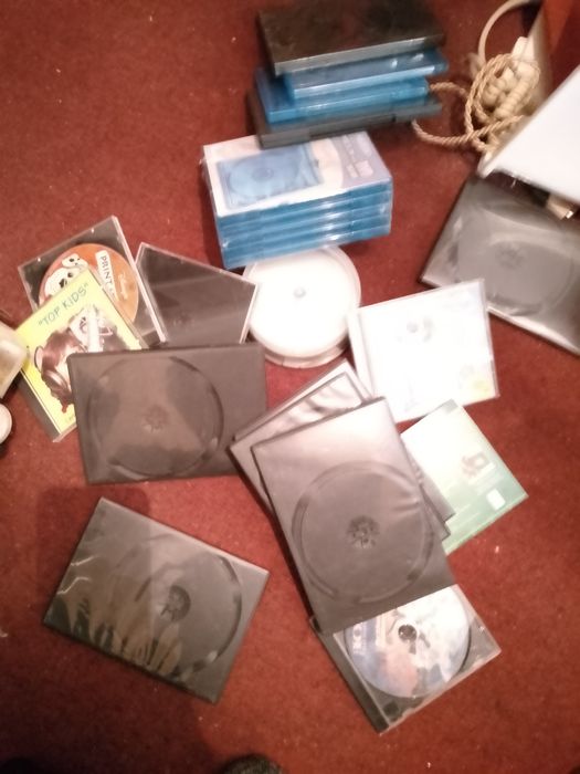 Eram do Porteiro!2 Colunas Philips15E-Carregador IBMPortatil-8EDesde2E