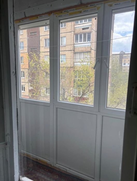 Продається 2-х кімнатна квартира