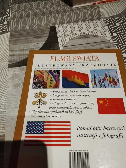 ilustrowany przewodnik flagi świata