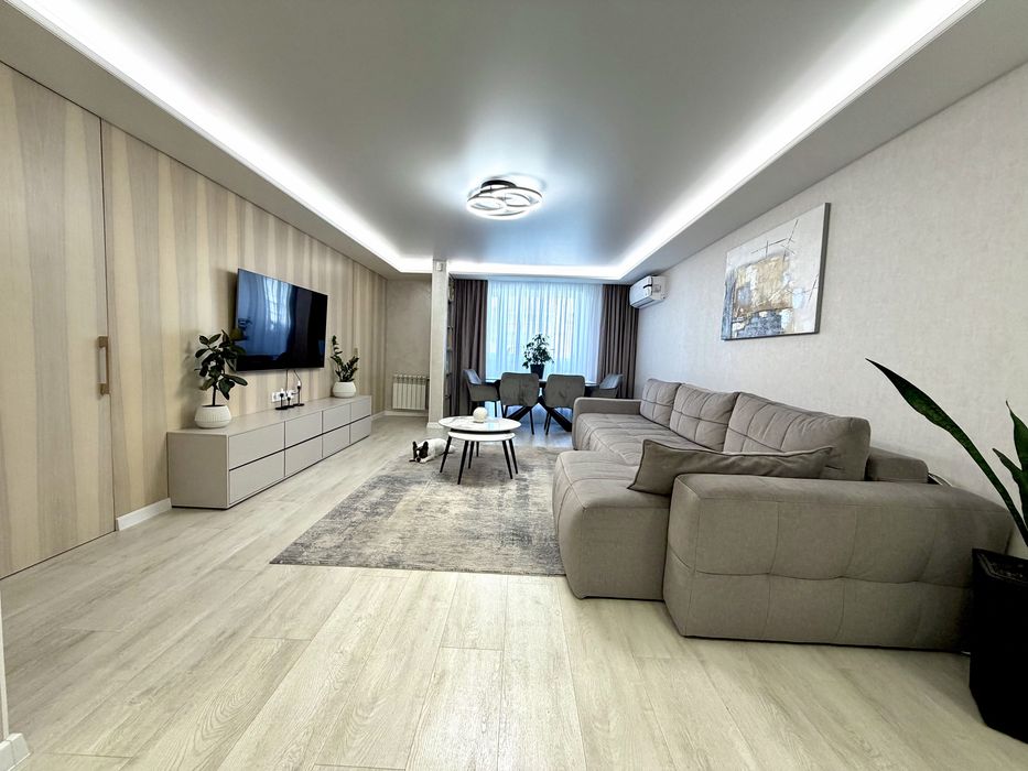 Продам 3 ком ЦЕНТР Дизайнерский ремонт