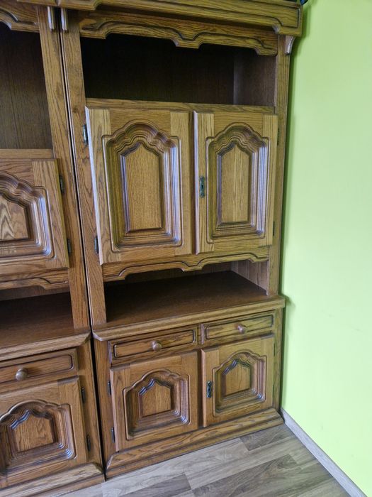 Mebli dębową komod