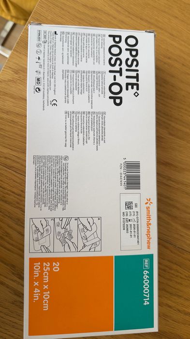 Opatrunek sterylny Optsite post-op 25x10 cm