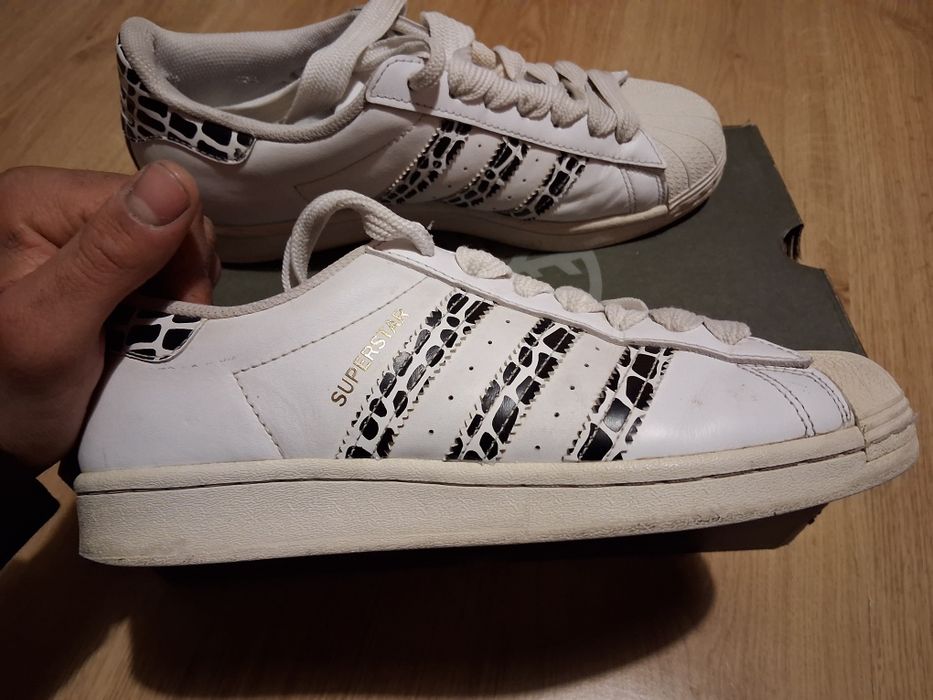 Adidas Superstar