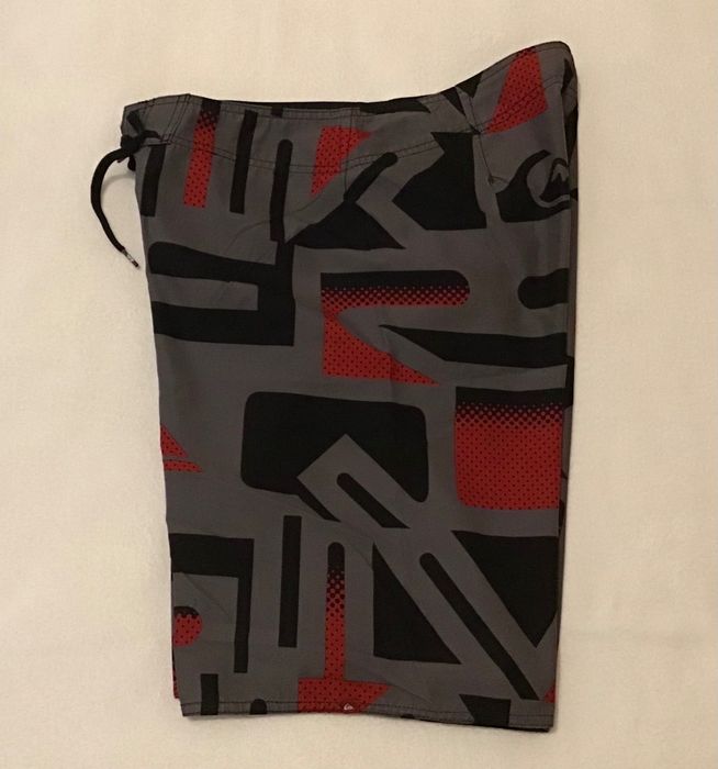 Calções Quiksilver