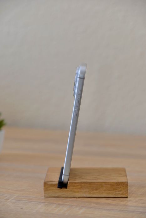 17 Pro max 256gb Silver E-sim used