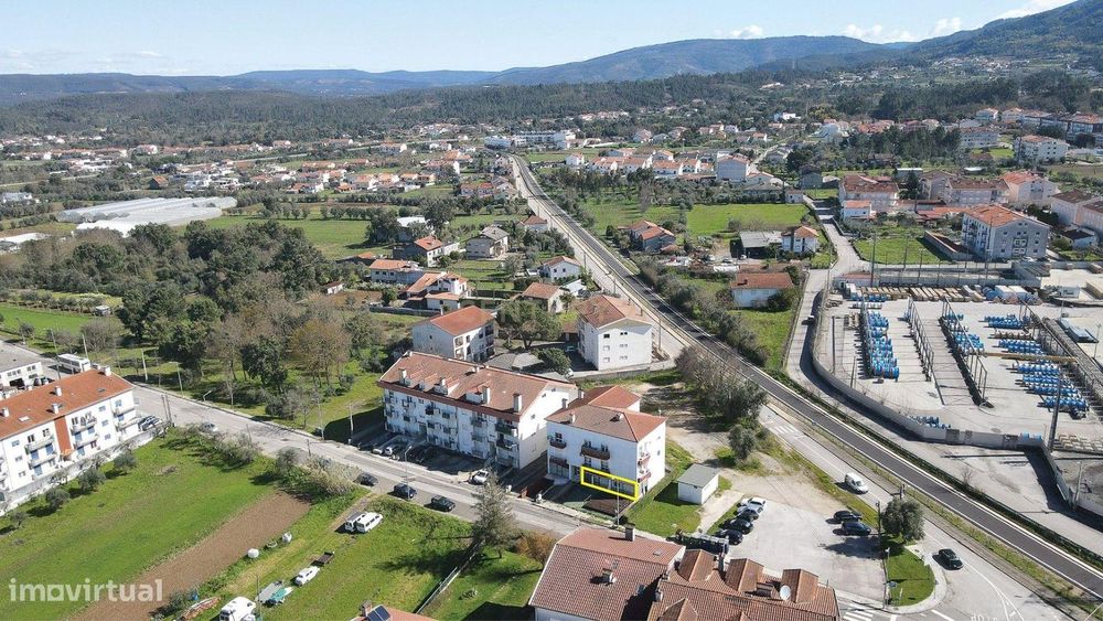 Espaço Comercial no Centro da Lousã — Excelente Oportunidade de Invest