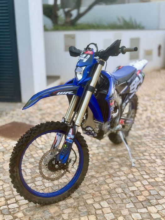 Yamaha WR250F 2024 – 1.250 km – FMF 4.1 – Como nova