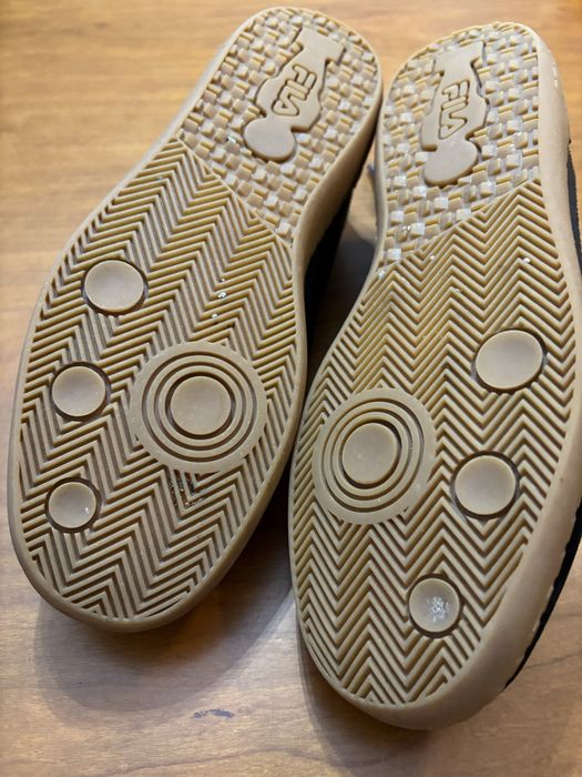 Sapatilhas FILA em pele e nobuck