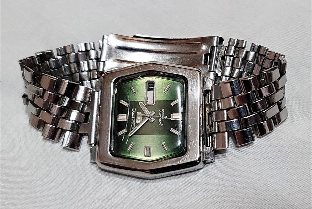 Японские часы Seiko в нерж.корпусе 70х годов Japan производства времён ссср