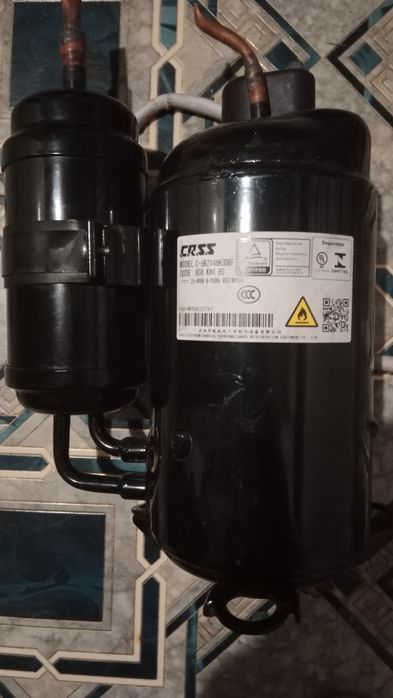 SANYO
冷凍ストッカー Компрессор SANYO C-1RV132H41BA ASS